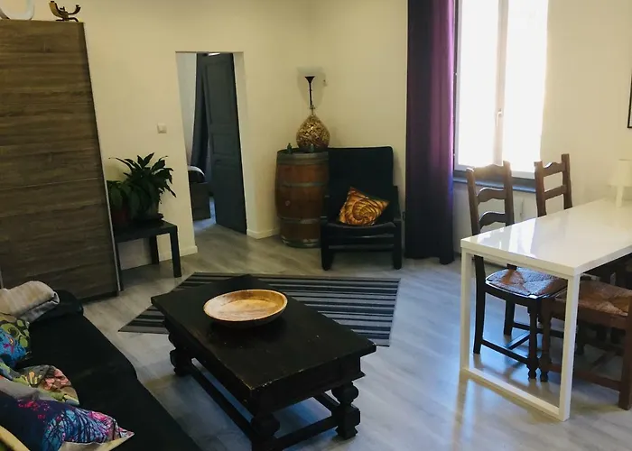 Anna's Apartamento Lagrasse